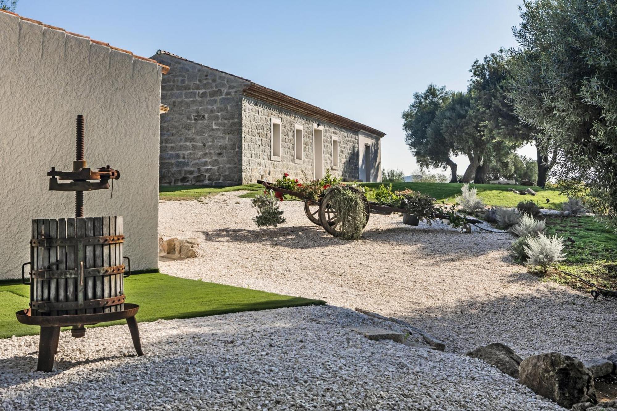 أرتْساكينا Uddastri Retreat المظهر الخارجي الصورة